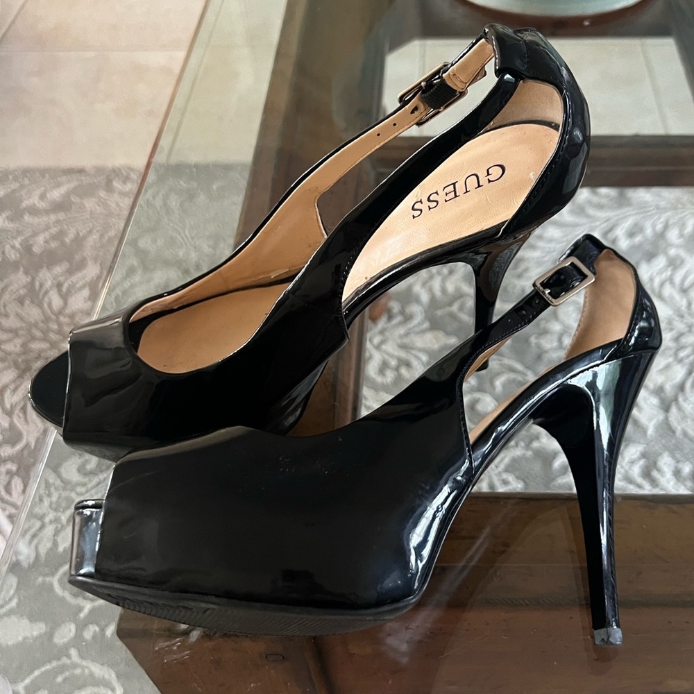 GUESS High Heeled Black Stilettos 👠